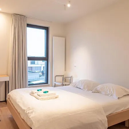 Huis Aan Zee Zeezucht Holiday home *