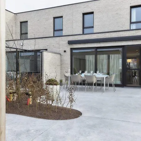 Huis Aan Zee Zeezucht Holiday home